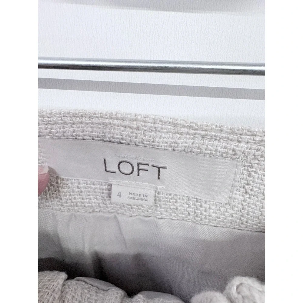 LOFT Minimalist Linen Mini Skirt Sz 4 Oatmeal Shiny Pocket Neutral Quiet Luxury